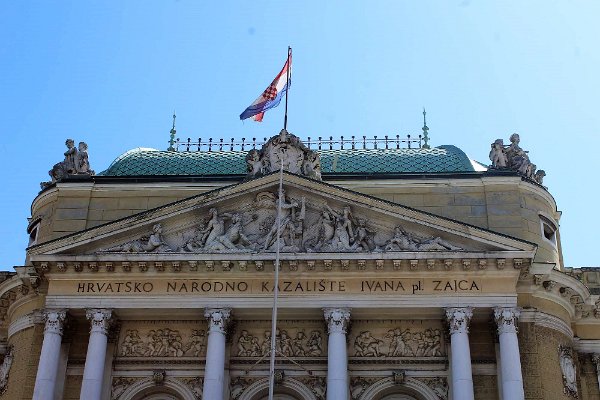 16.Hrvatsko narodno kazalište Ivana pl. Zajca Rijeka (Chorvatské národní divadlo Ivana pl. Zajca v Rijece)